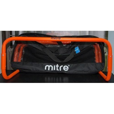 Барьеры для трен. MITRE арт. A8102OA1, комплект из 3 шт, высота 60 см, фиксация в разложенном положений за счет метал. стопора, пластик, оранж-чер, в сумке для переноске из черн.нейлона